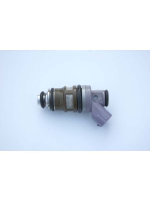 Previa Van fuel injector