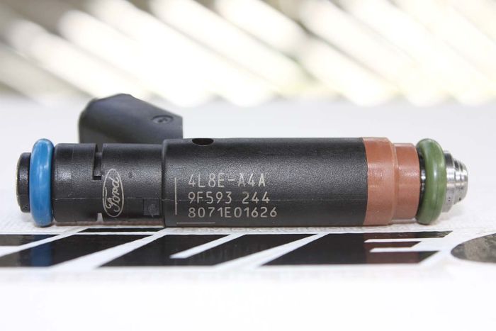 This Siemens fuel injectors replaces your OEM Siemens with identical fit/flow/function - order with confidence.