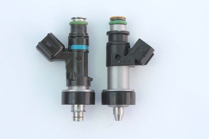 Fiveo 1000cc injector with a Keihin 300cc 