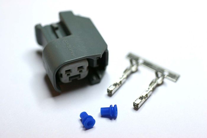 USCAR, EV6 Fuel Injector Electrical Connector Components