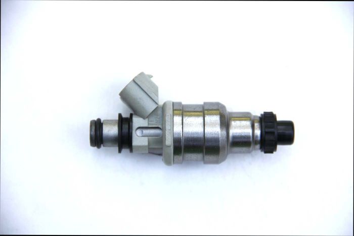 Denso 195500-2010, 195500-2020 Fuel Injector for Mazda RX7